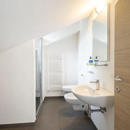 Le Gemme-2 By Interhome Appartement