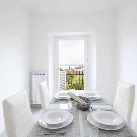 Le Gemme-2 By Interhome Appartement