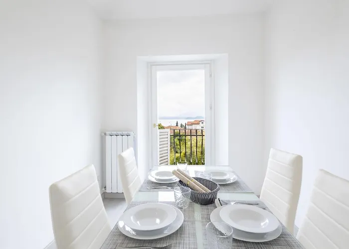 Le Gemme-2 By Interhome Apartment